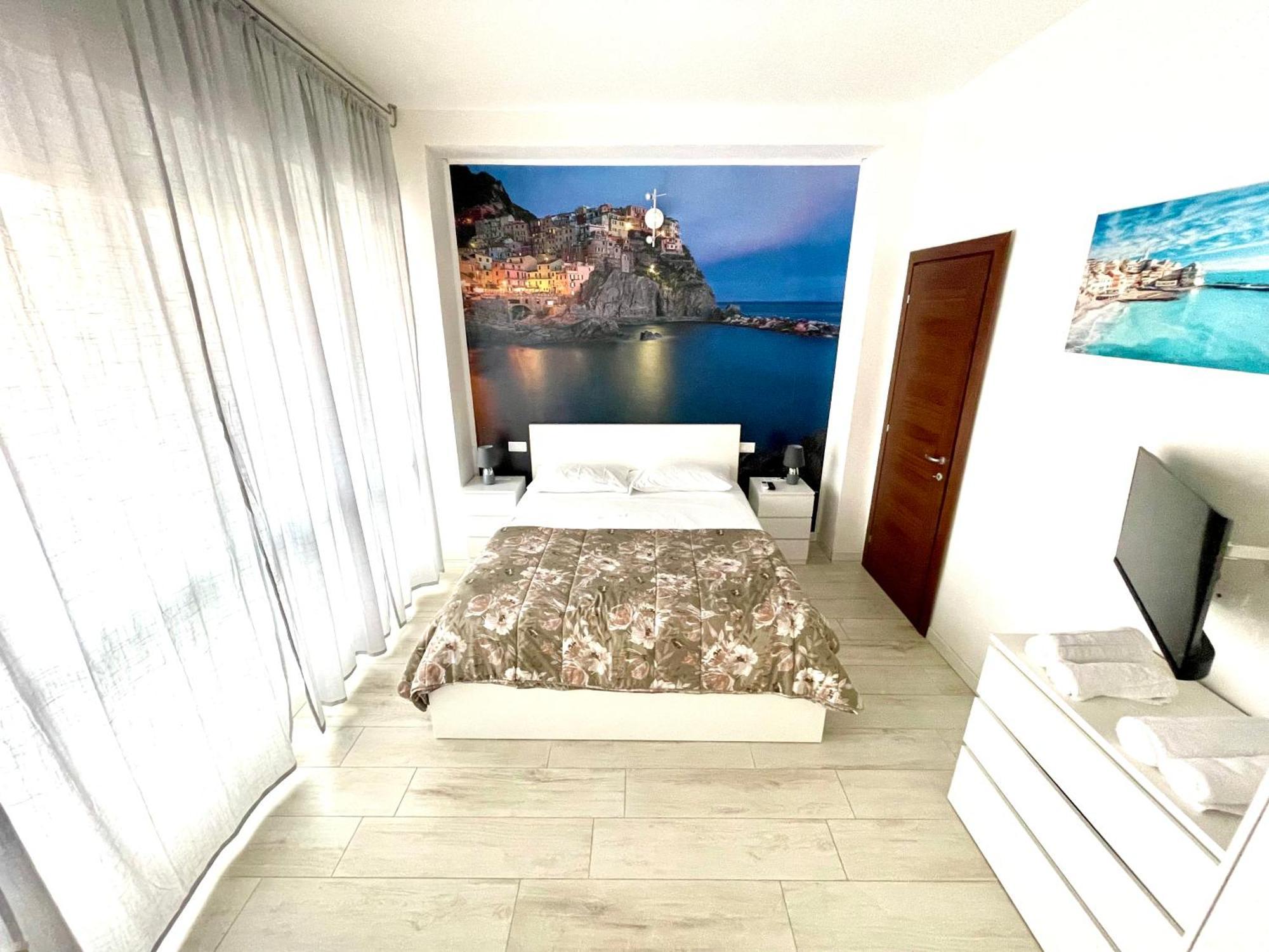 Apartamento Bilocale Con Posto Auto La Chicca Del Golfo La Spezia Exterior foto