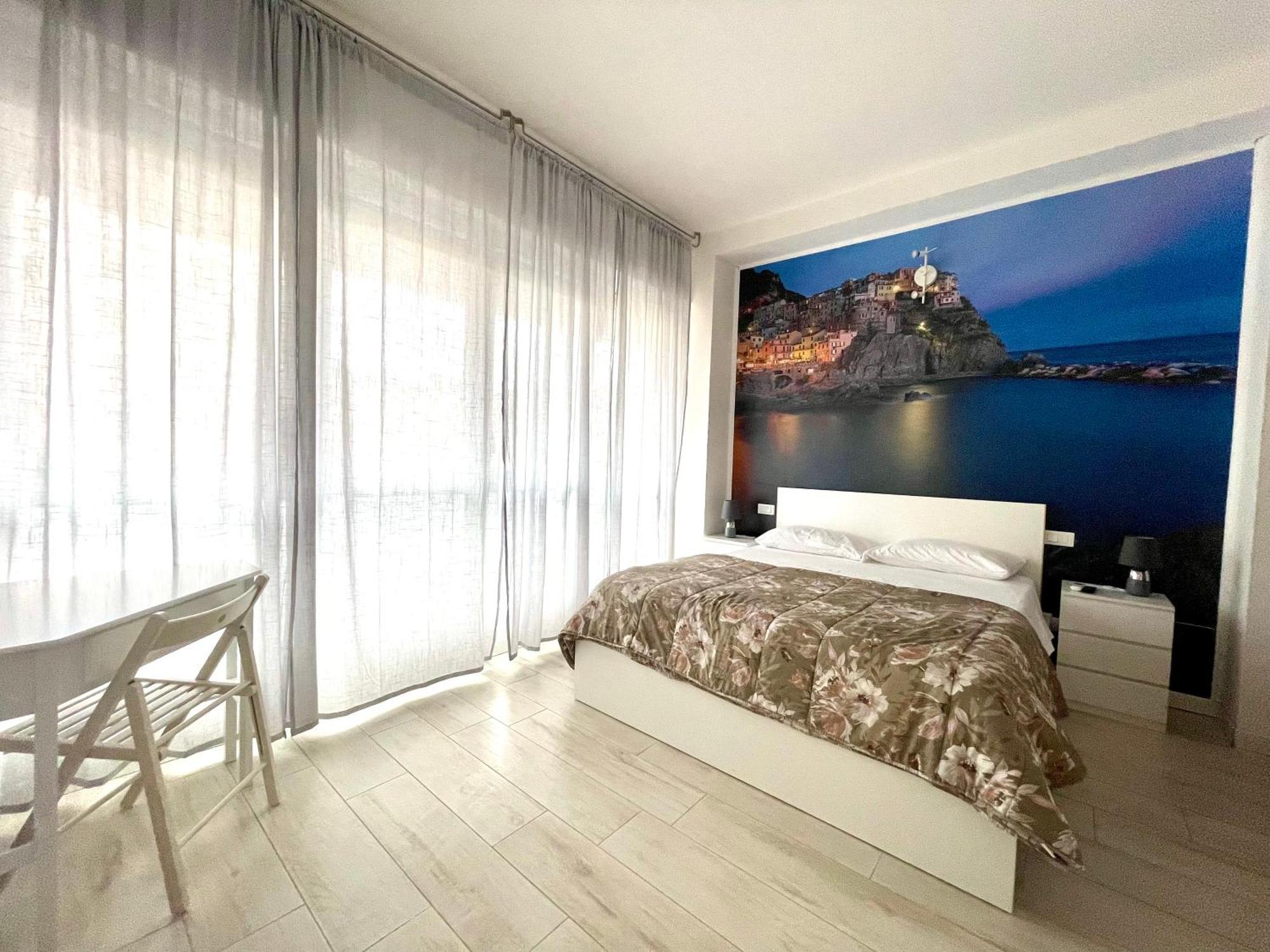 Apartamento Bilocale Con Posto Auto La Chicca Del Golfo La Spezia Exterior foto